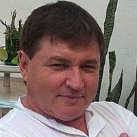 Илья Устинов